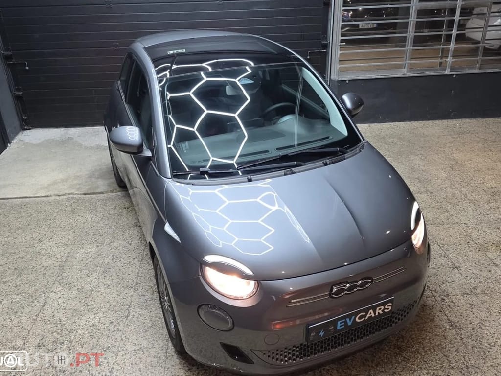 Fiat 500e 42 kWh Icon