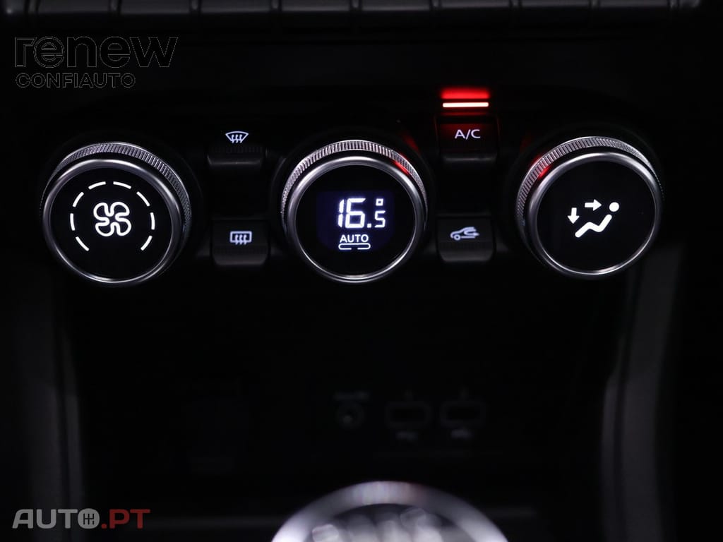 Renault Captur 1.0 TCe Techno Bi-Fuel