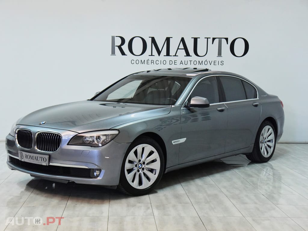 BMW ActiveHybrid 7 V8 HYBRID