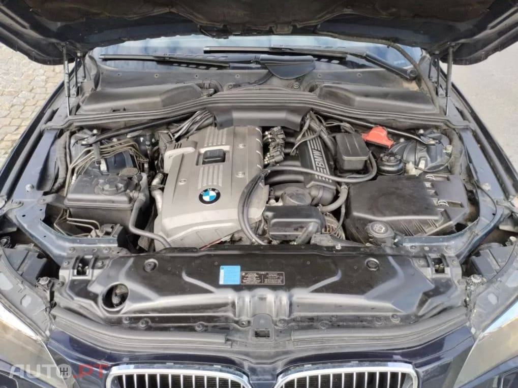 BMW 525 XiA Touring