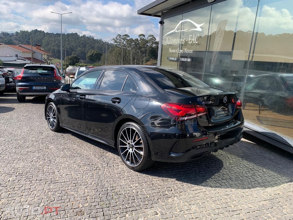 Mercedes-Benz A 250 e AMG Line