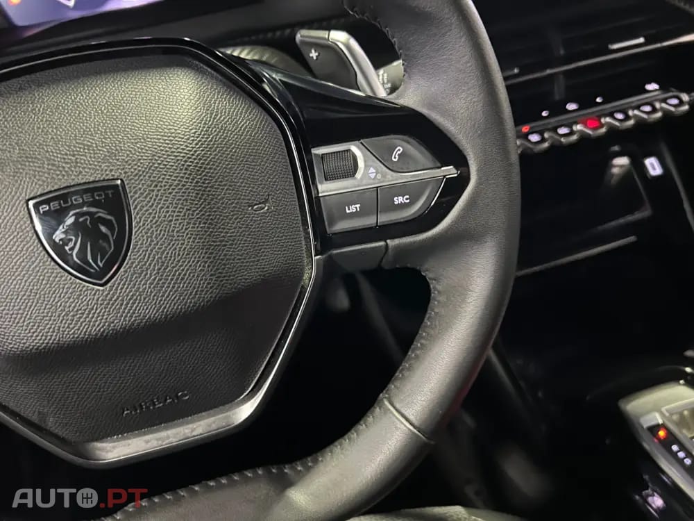 Peugeot E-2008 54 kWh Allure
