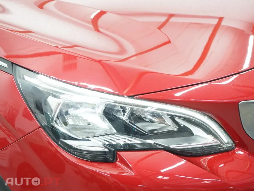Peugeot 3008 1.2 PureTech Allure EAT8