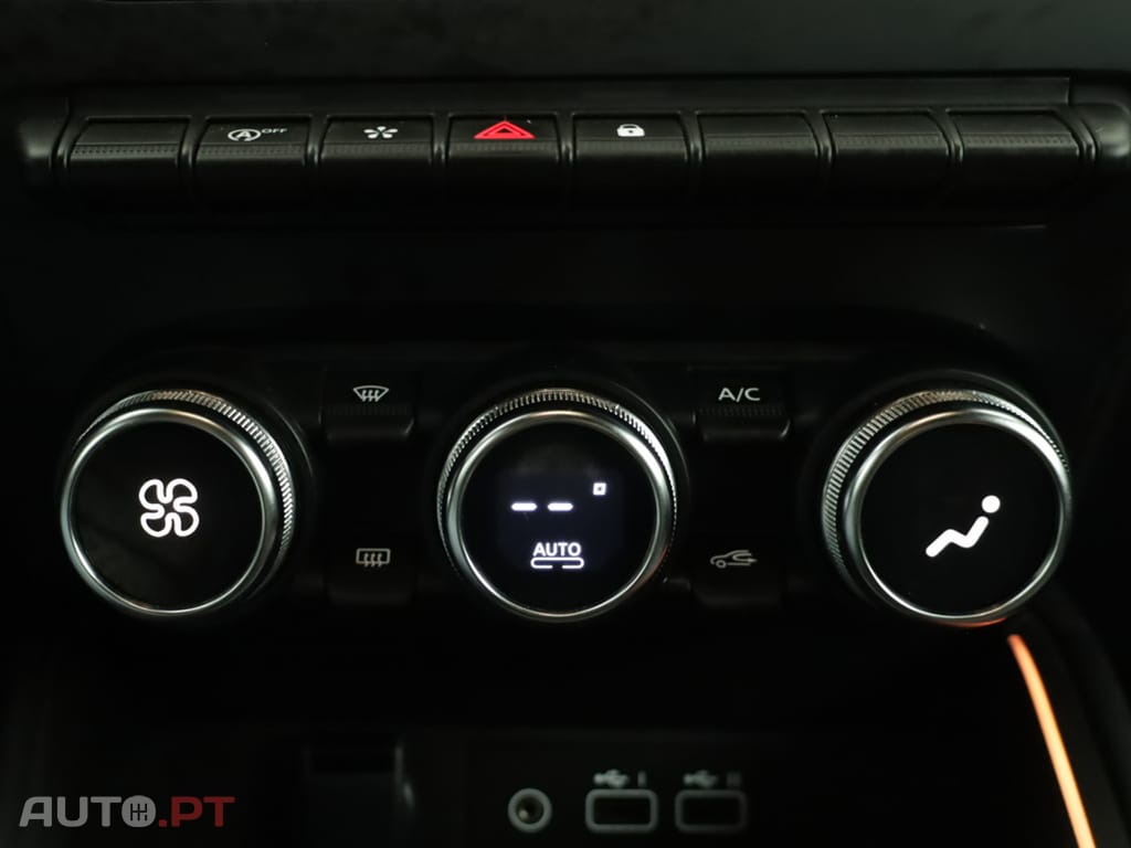 Renault Clio Clio 1.0 TCe Techno Bi-Fuel