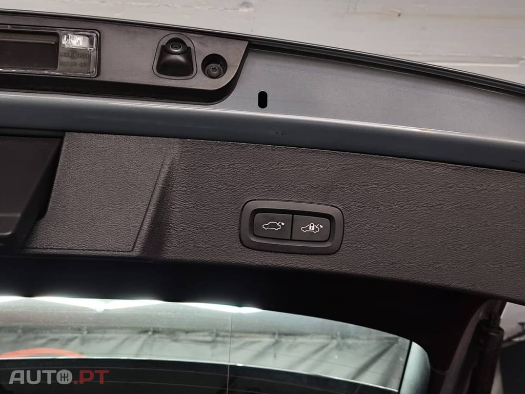 Volvo XC40 1.5 T4 PHEV Inscription