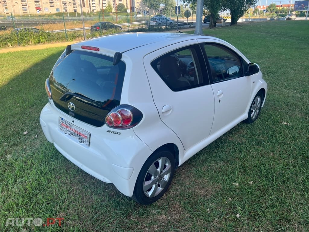 Toyota Aygo 1.0 AUTOMÁTICO