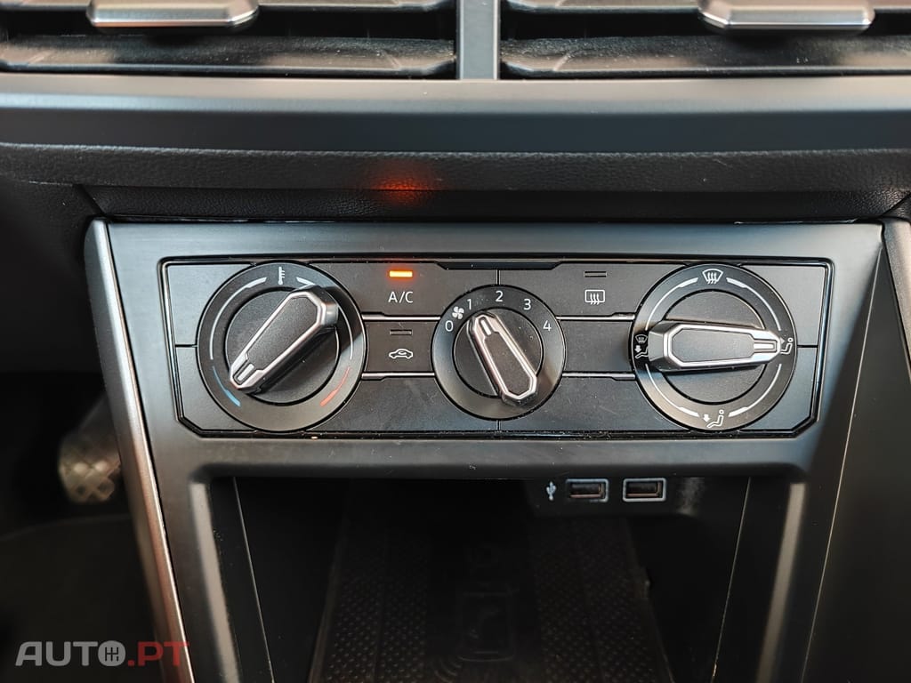 Volkswagen Polo 1.0 TGI Confortline