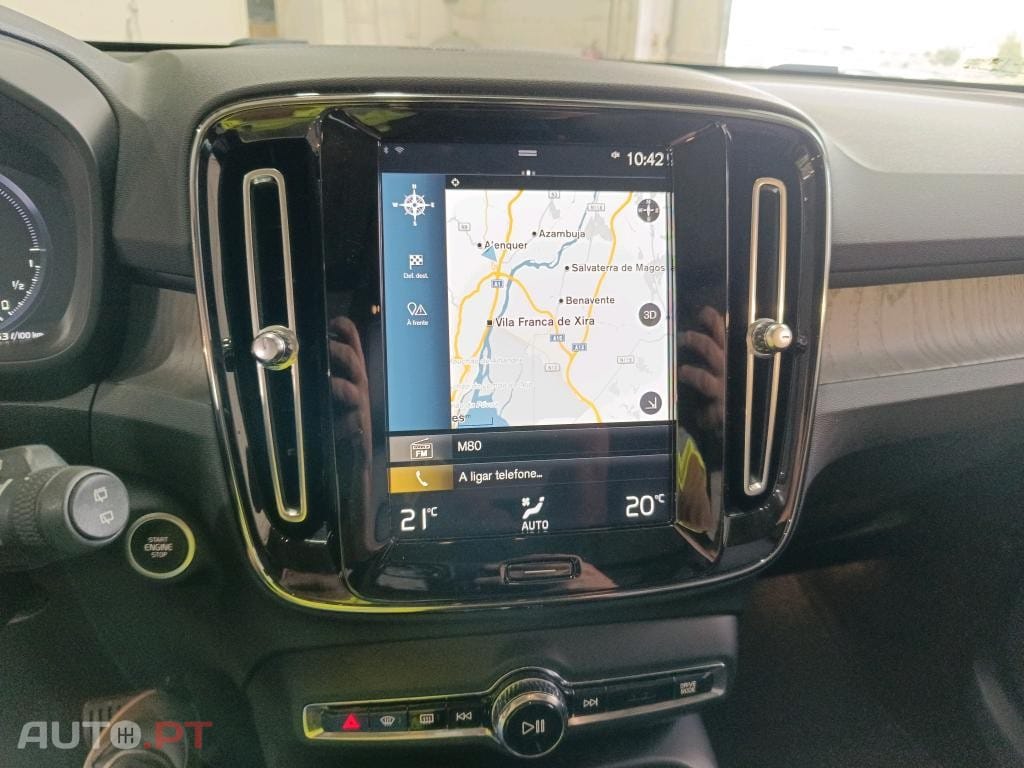 Volvo XC40 1.5 T5 PHEV Plus Bright
