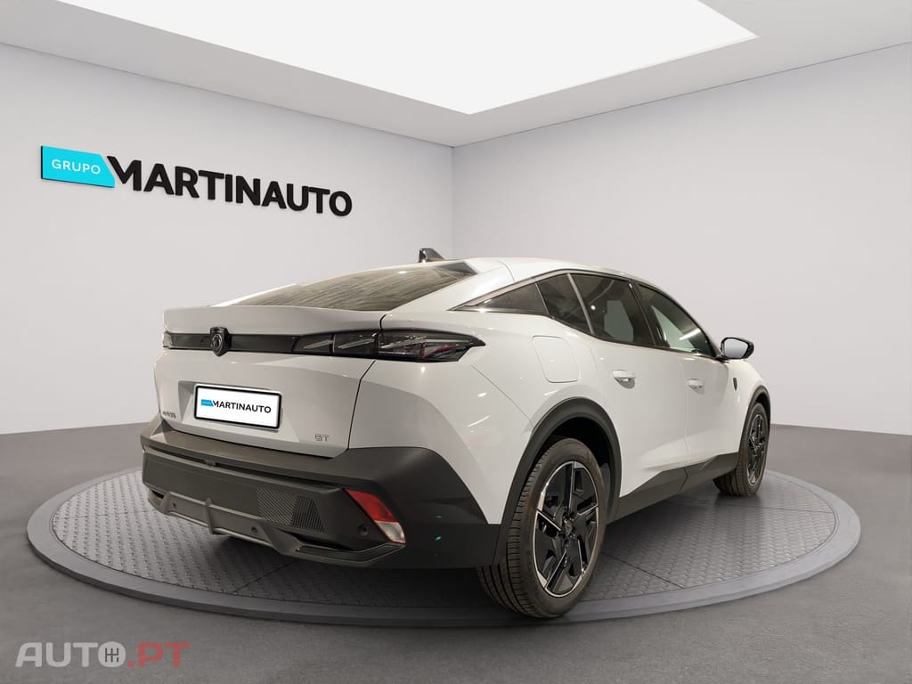 Peugeot E-408 58 kWh GT