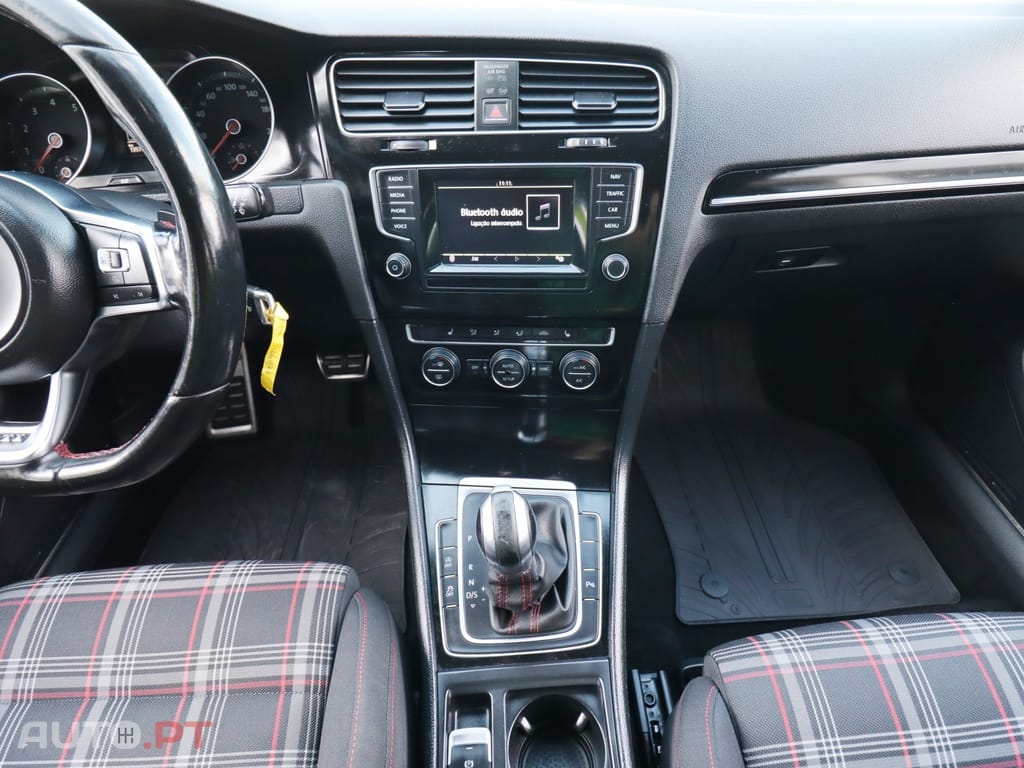 Volkswagen Golf 2.0 gti