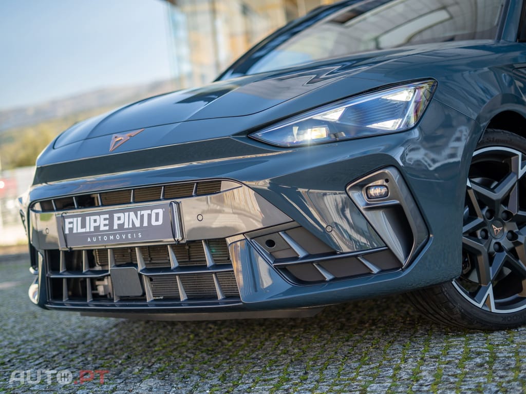 Cupra Leon ST 1.5 e-Hybrid VZ DSG