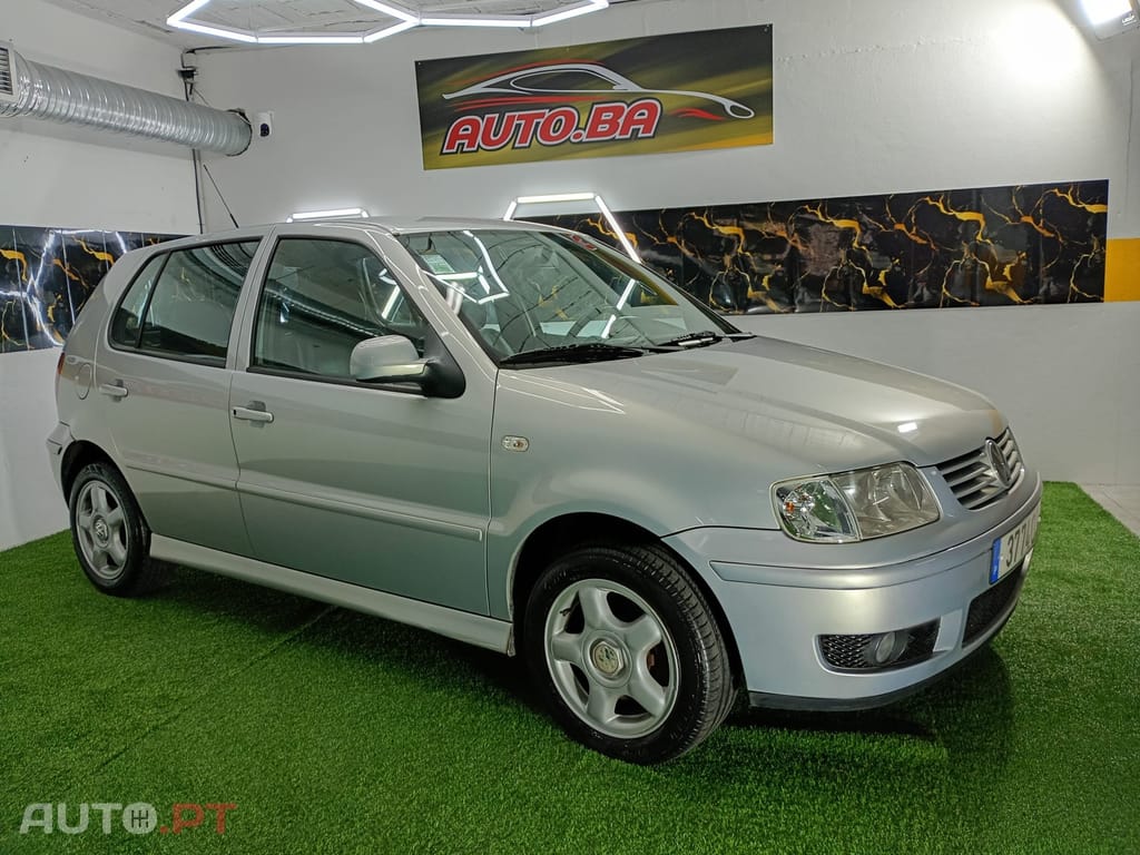 Volkswagen Polo 1.4 TDi Confortline ABS
