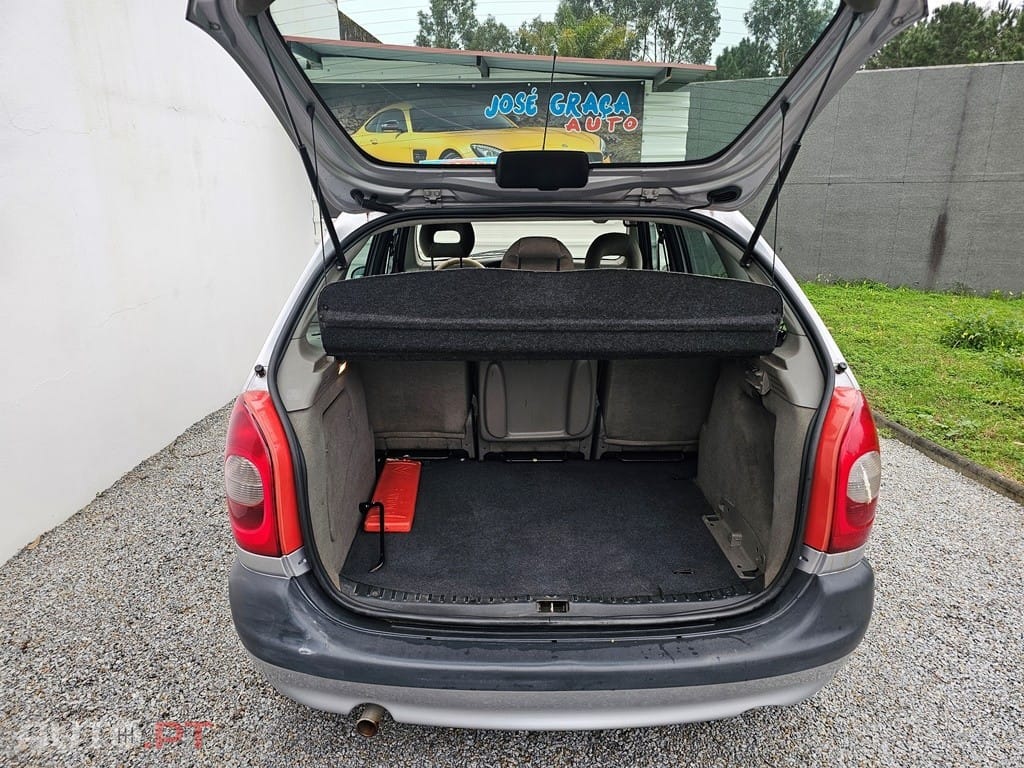 Citroen Xsara Picasso 1.6 Exclusive
