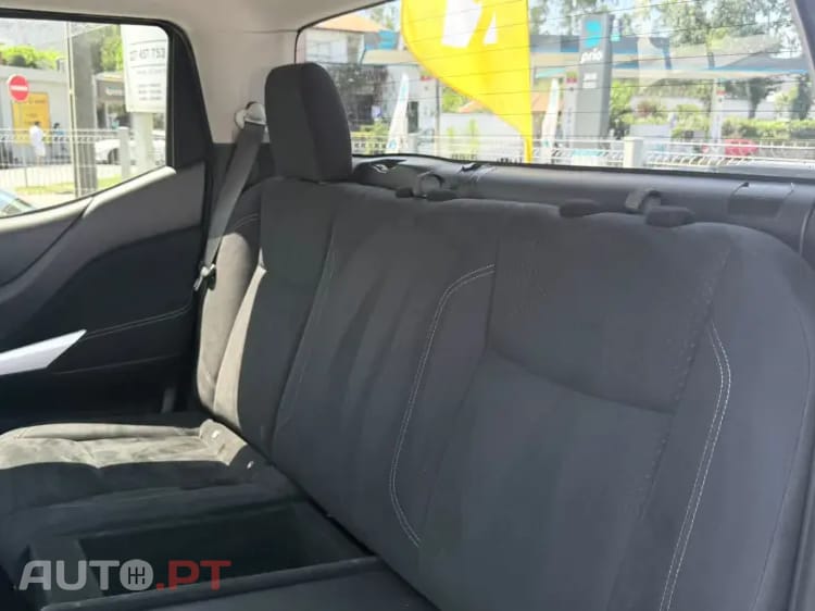 Nissan Navara 2.3 dCi CD 4WD N-Connecta