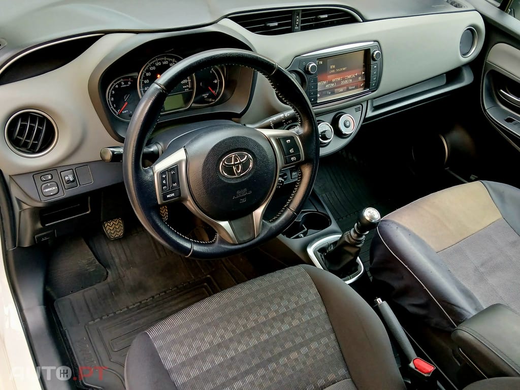 Toyota Yaris Confort+Pack Style
