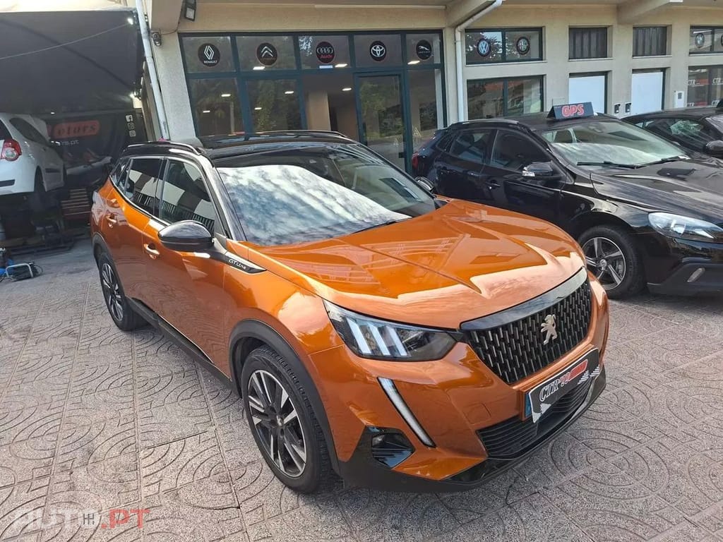 Peugeot 2008  Puretech 130 Stop Start Gt  Line Edition
