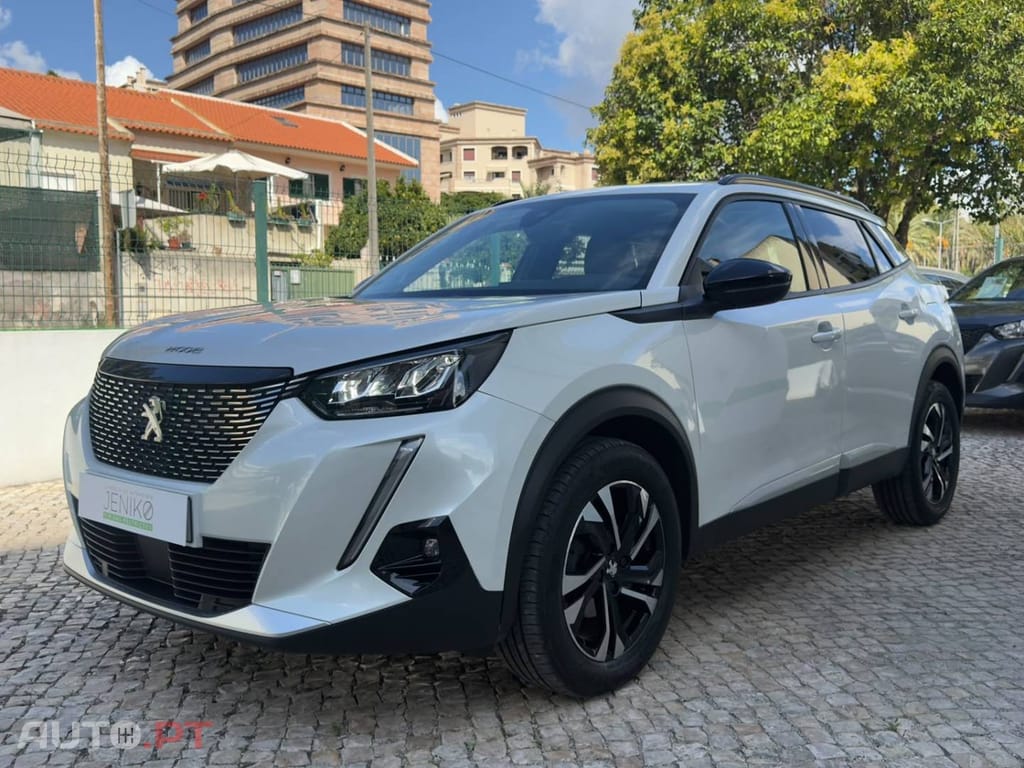 Peugeot 2008 1.2 PureTech Allure Pack EAT8