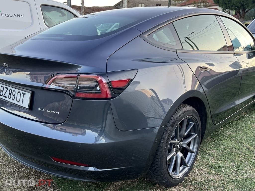 Tesla Model 3 Long Range Tração Integral