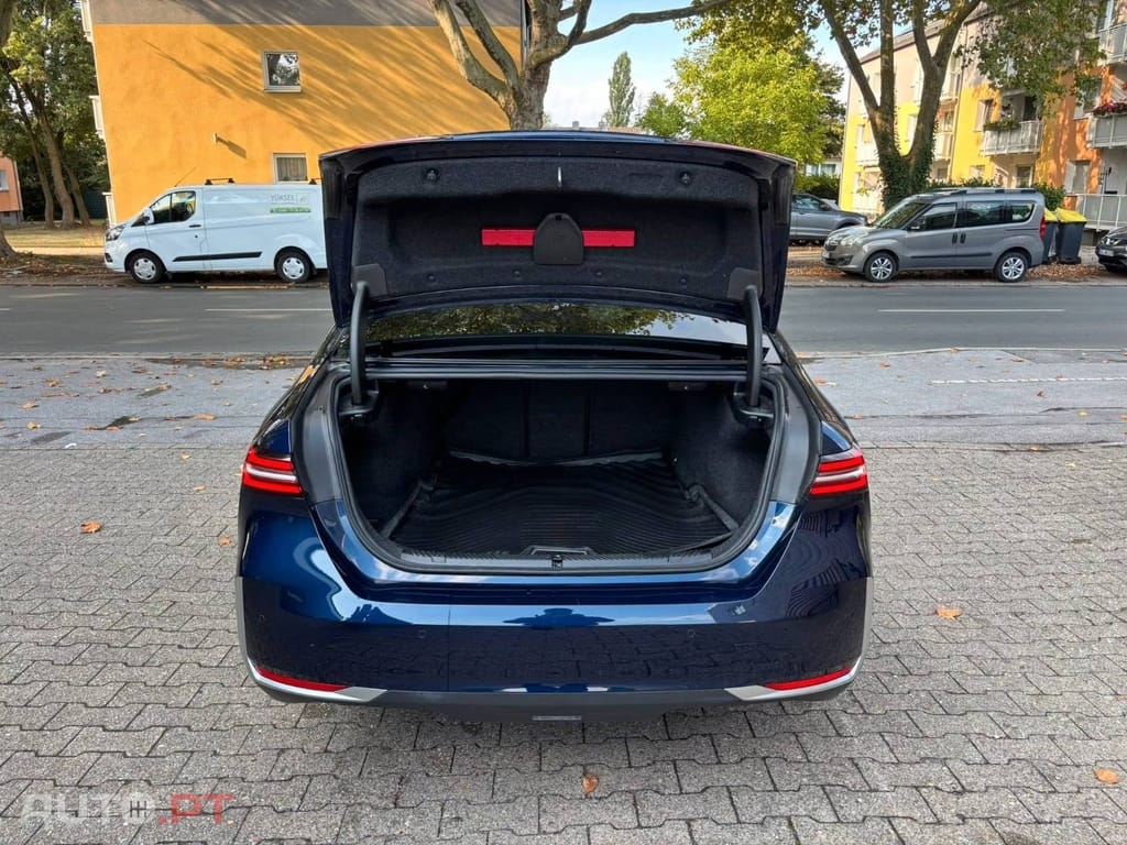 BMW i5 eDrive40 — fotografia 29