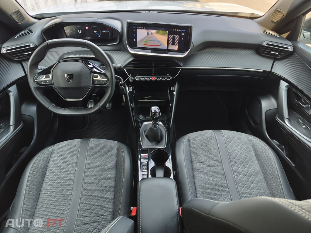 Peugeot 2008 TURBO 100 Allure