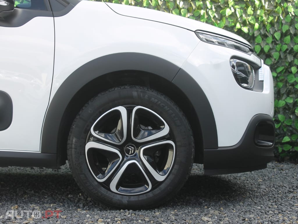 Citroen C3 1.2 PureTech Shine