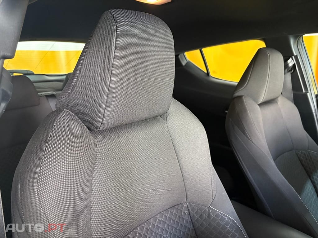 Toyota C-HR 1.8 Hybrid Exclusive