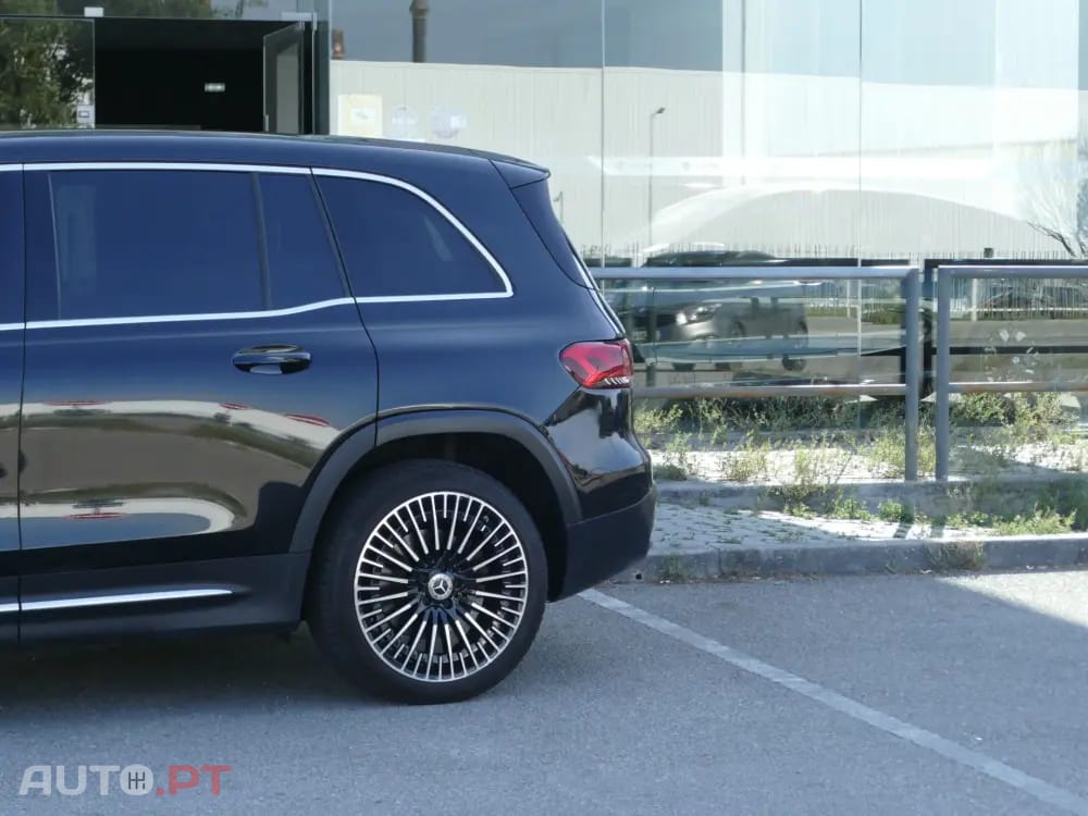 Mercedes-Benz EQB 300 4Matic
