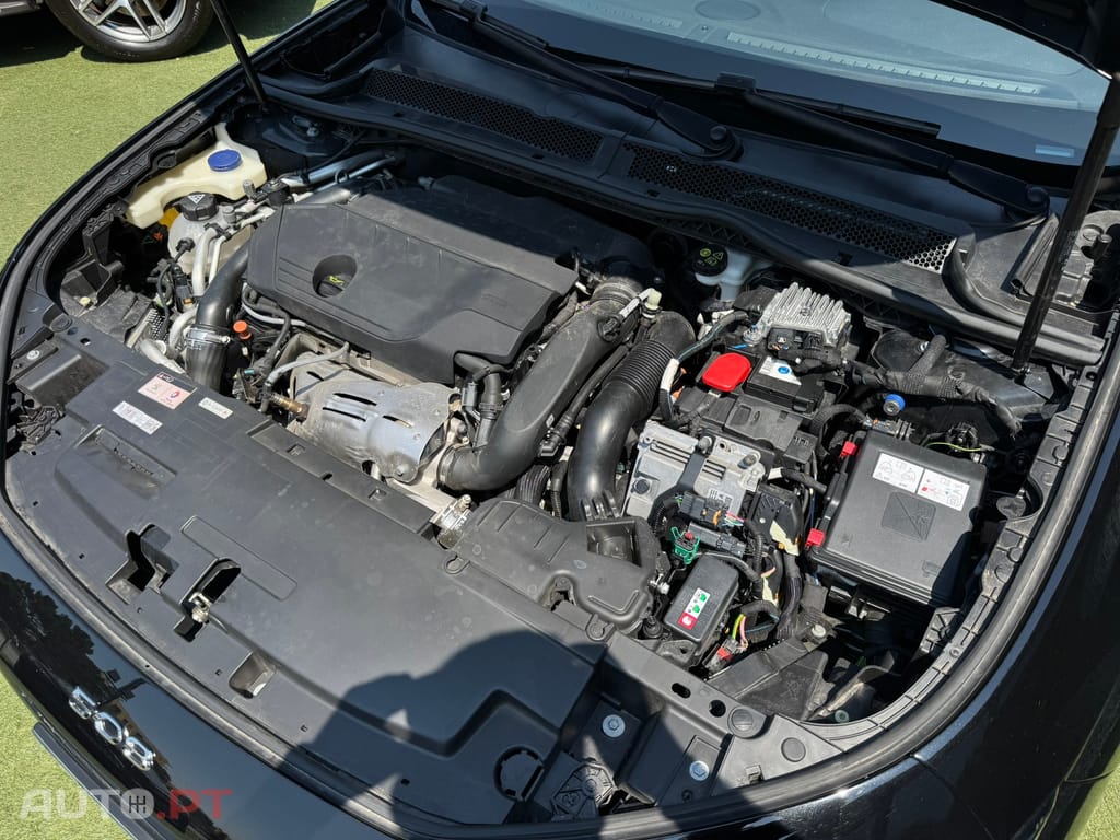 Peugeot 508 1.6 Hybrid Allure Pack e-EAT8