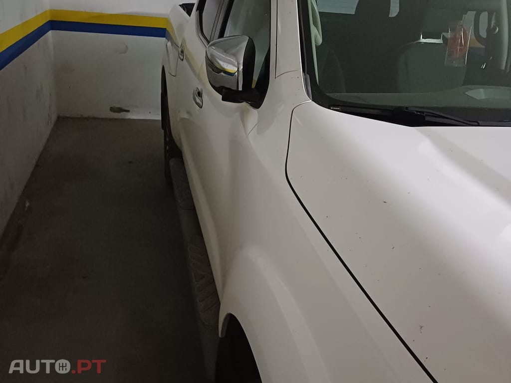 Nissan Navara 2.3