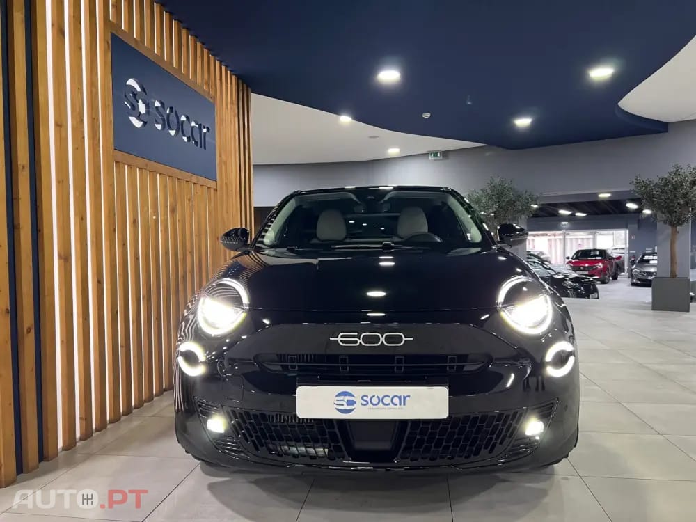 Fiat 600 1.2 Hybrid La Prima