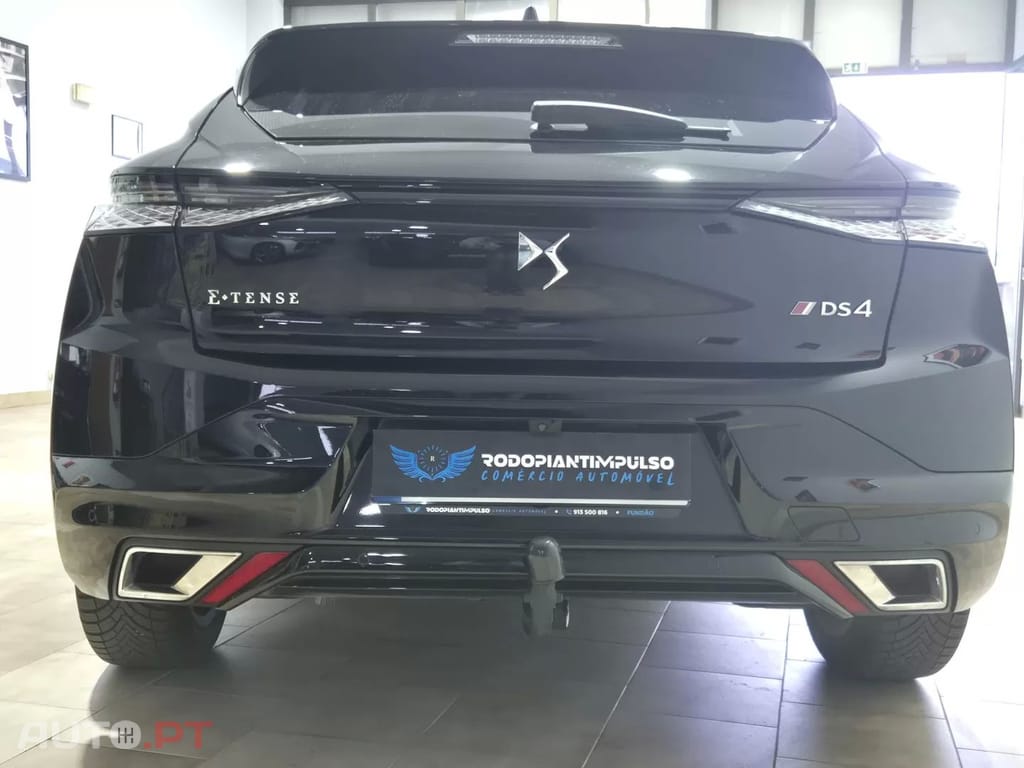 DS DS4 E-Tense Performance Line EAT8