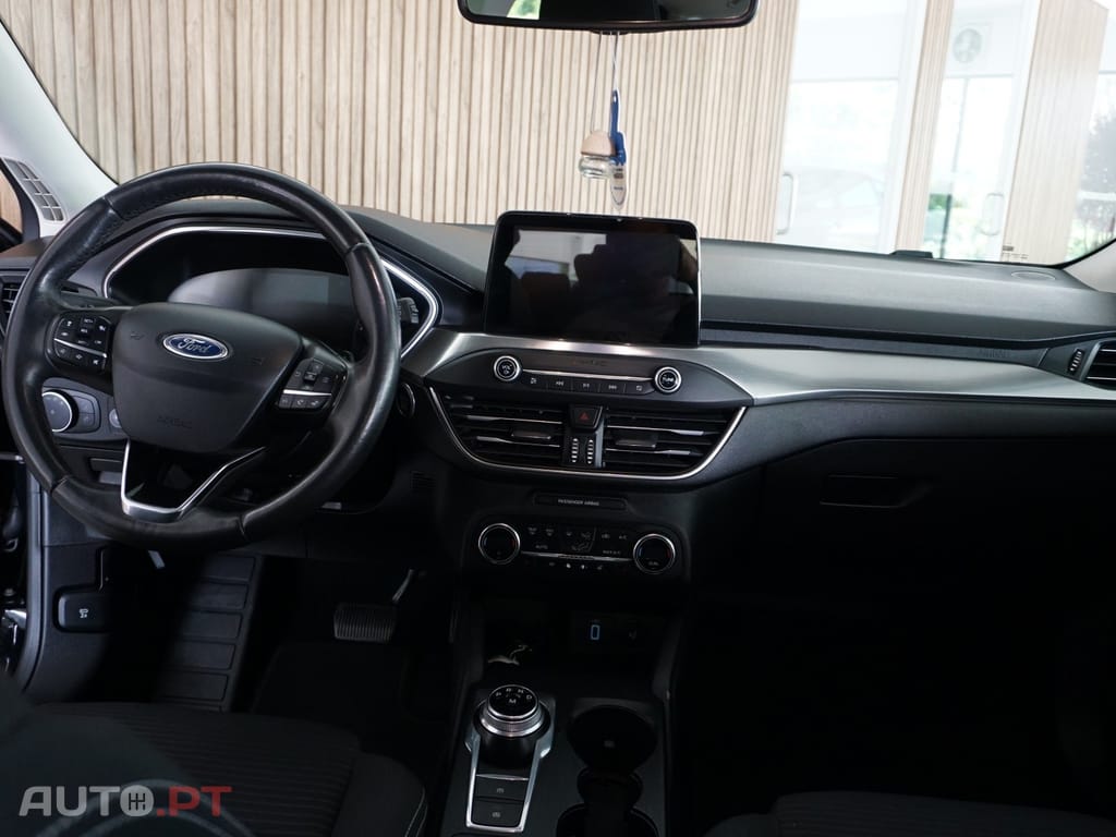Ford Focus SW 1.0 EcoBoost S&S Aut. TITANIUM X