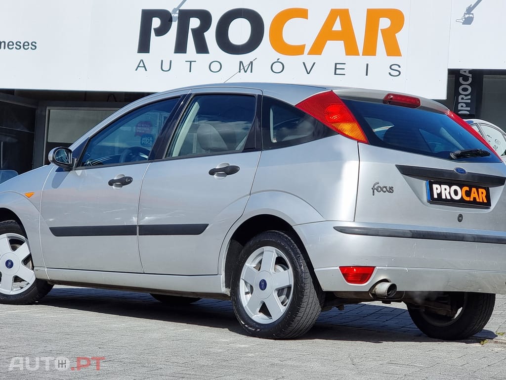Ford Focus 1.4 X-Trend