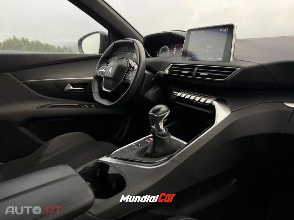 Peugeot 3008 1.2 PureTech Active Pack