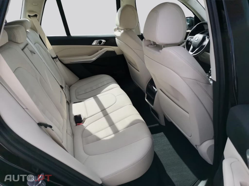 BMW X5 xDrive 45e I.V.A DEDUTIVEL 