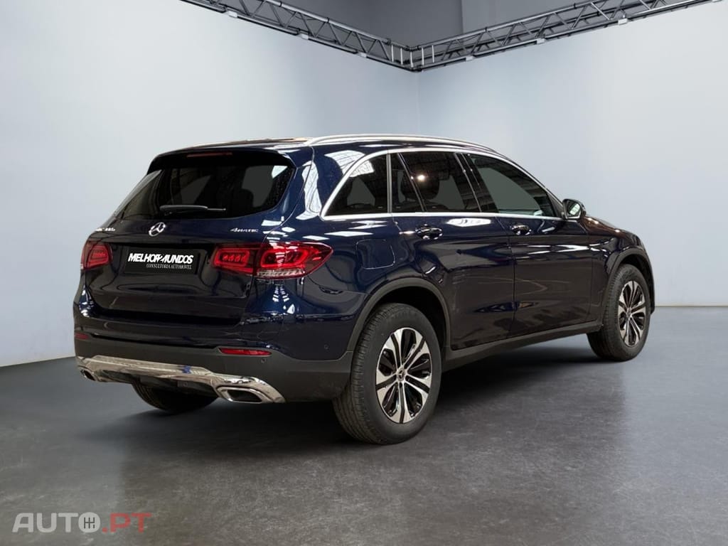 Mercedes-Benz GLC 300 e 4Matic 9G-Tronic Business Line