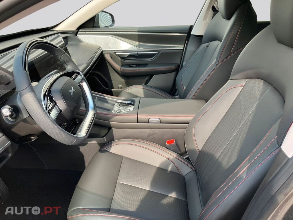 XPeng P7 AWD Performance