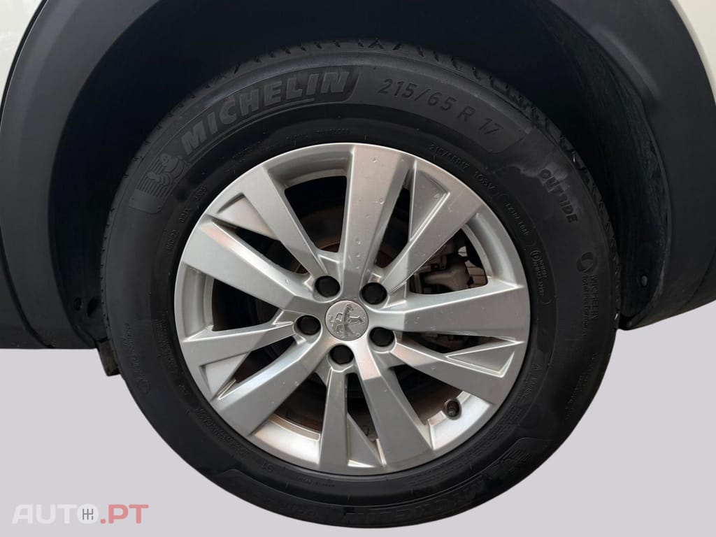Peugeot 3008 1.2 PureTech Active Pack