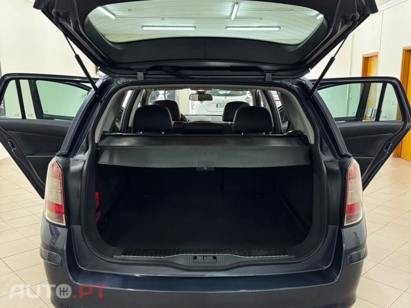 Opel Astra Caravan 1.7 CDTi Cosmo ecoFLEX