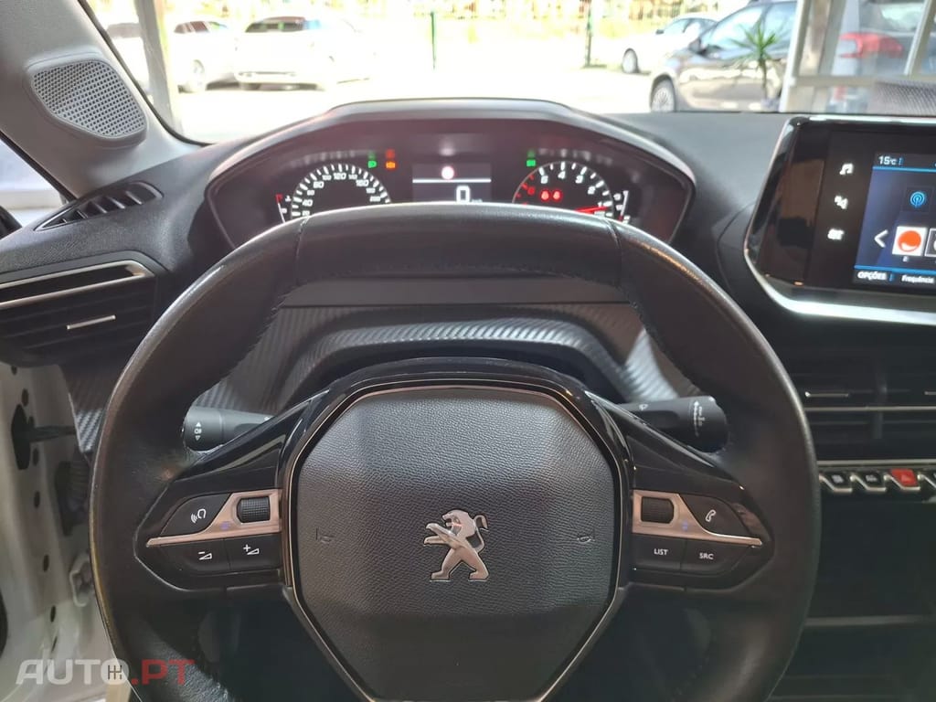 Peugeot 208 1.2 PureTech Like