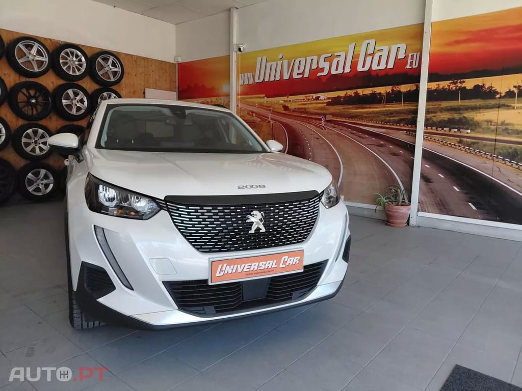 Peugeot 2008 PureTech 130 Allure Pack