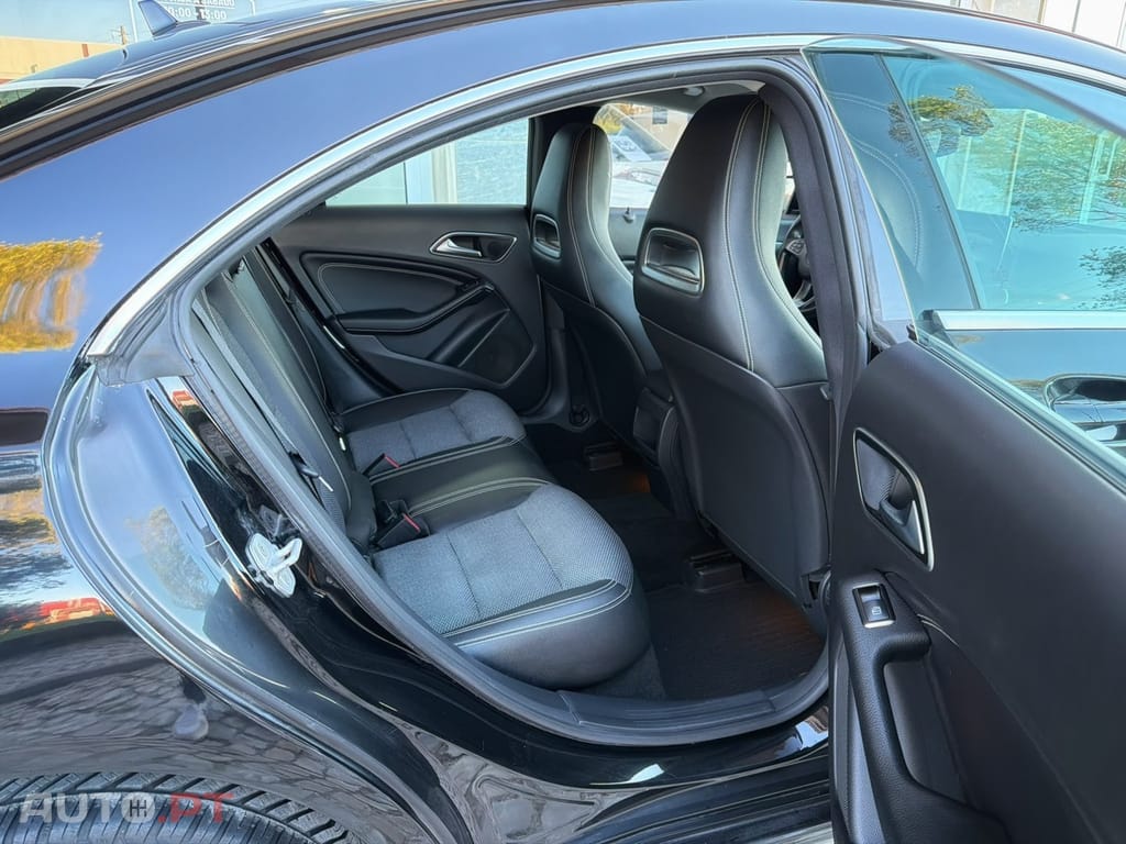 Mercedes-Benz CLA 180 CDi Urban