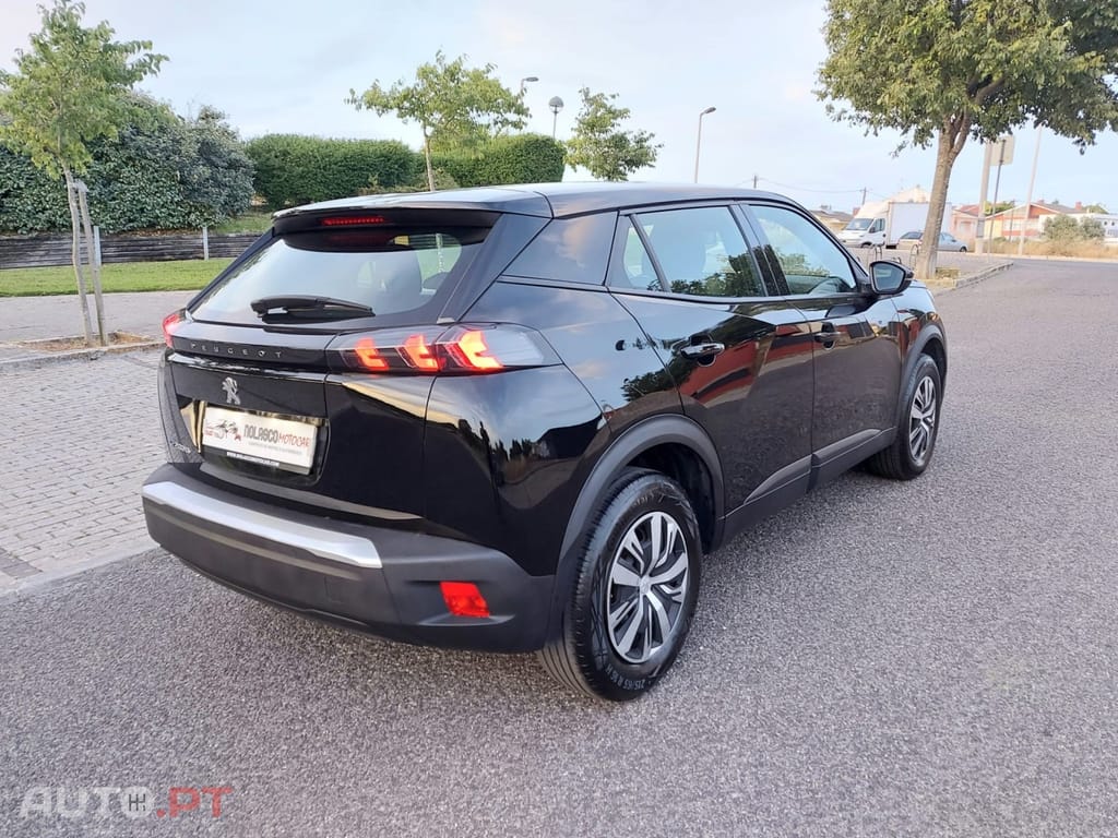 Peugeot E-2008 50 kWh Active Pack