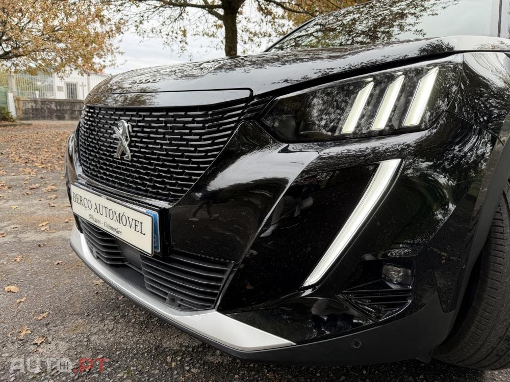 Peugeot E-2008 50 kWh GT