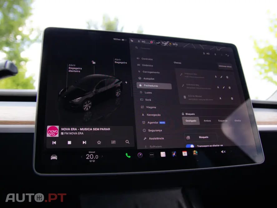 Tesla Model Y Outro
