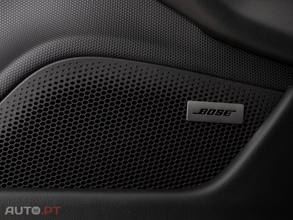 Porsche Taycan Bose