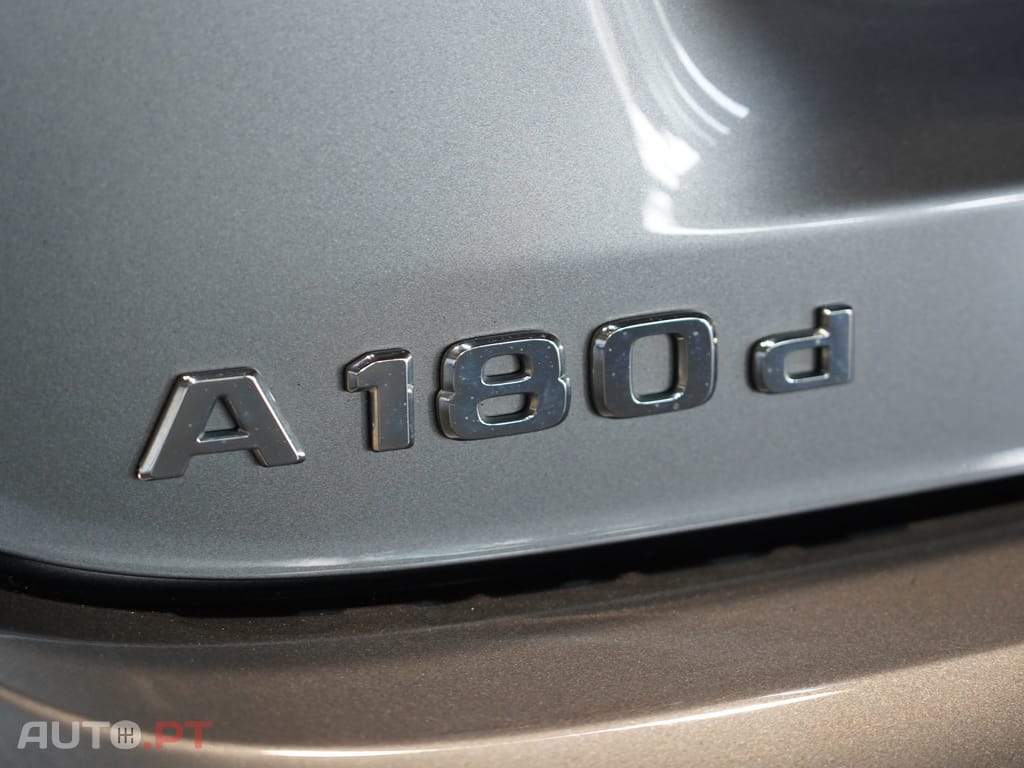 Mercedes-Benz A 180 d AMG Line Aut.