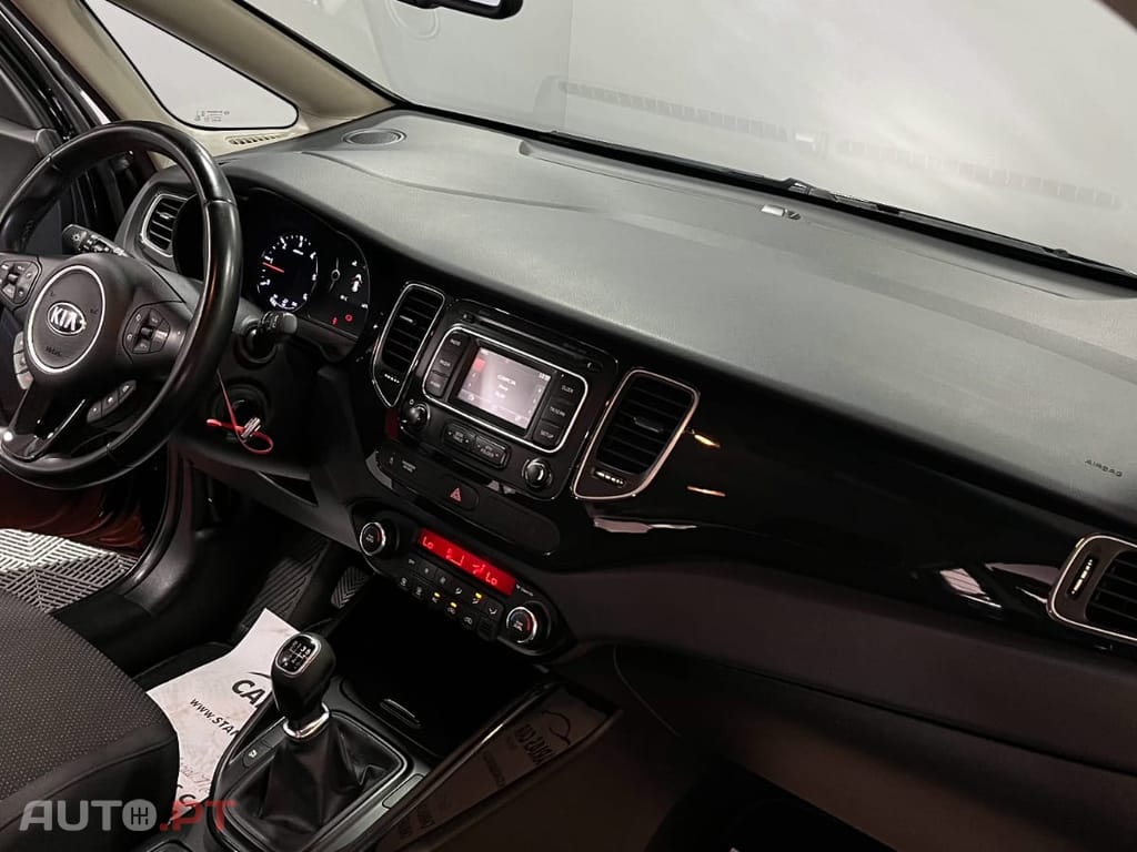 Kia Carens 1.7 CRDi ISG TX