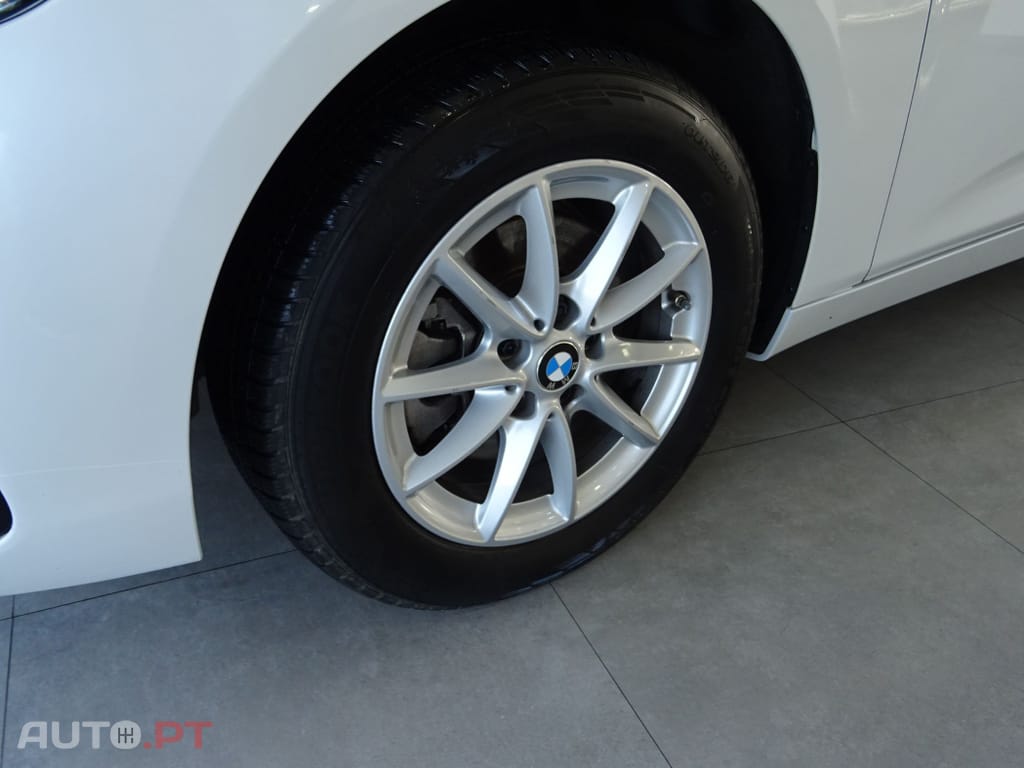 BMW 216 d 7L Line Luxury Auto