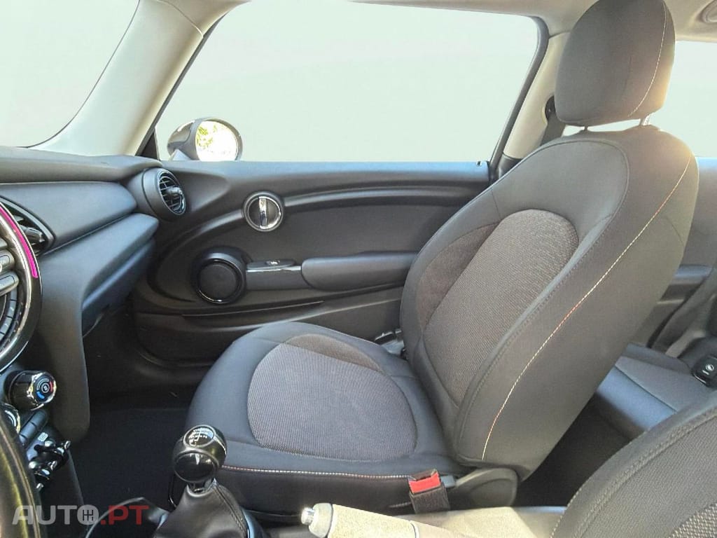 MINI Cooper One D